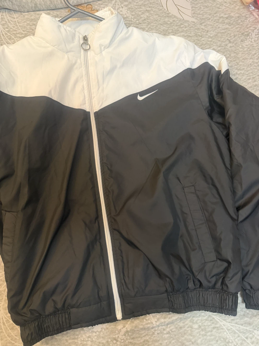 Nike Tracksuit Jacket and Pants Set