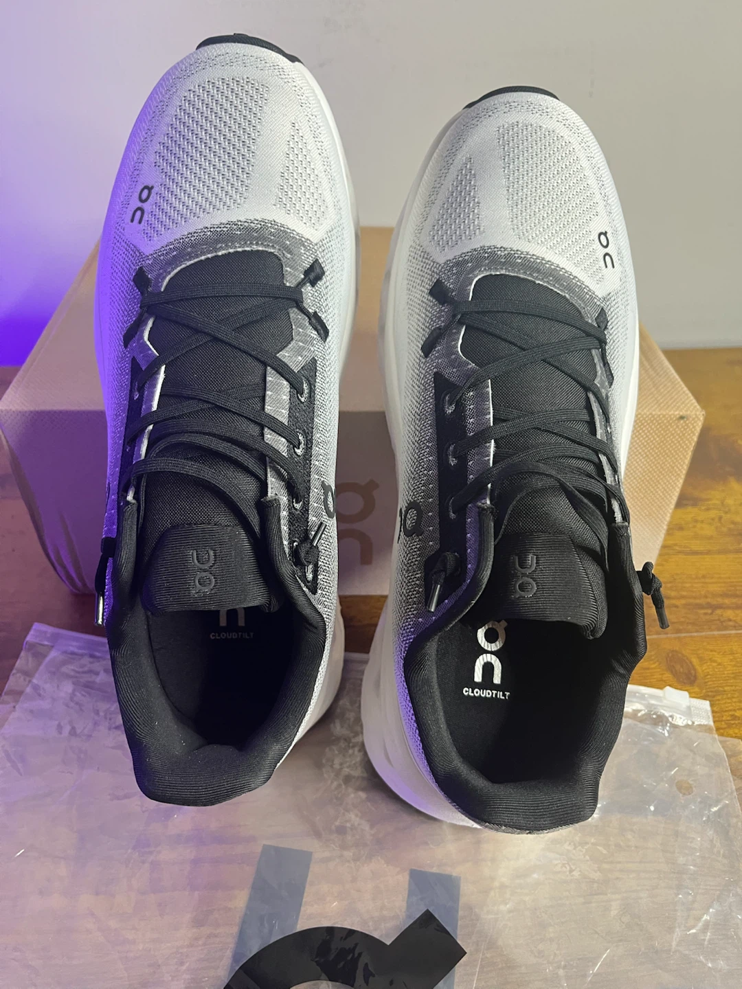 ON Men’s cloudtilt Shoes -8.5
