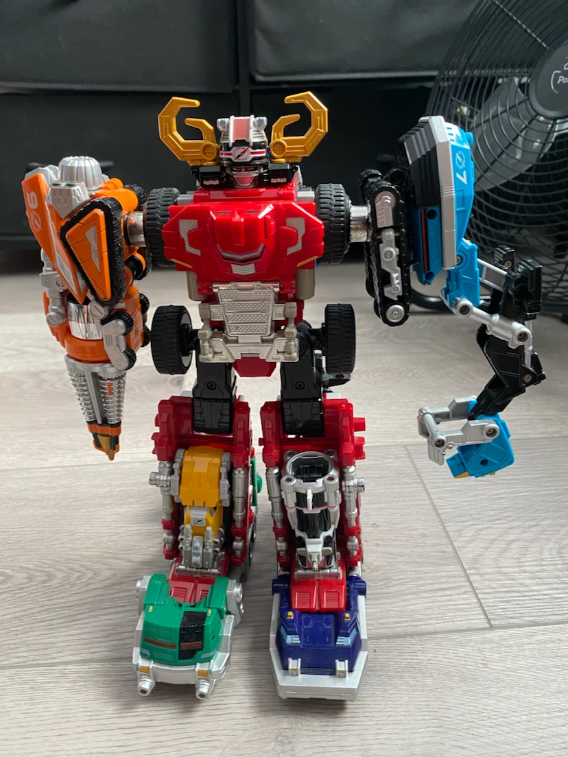 Power Rangers Japanese version megazord - photo 2