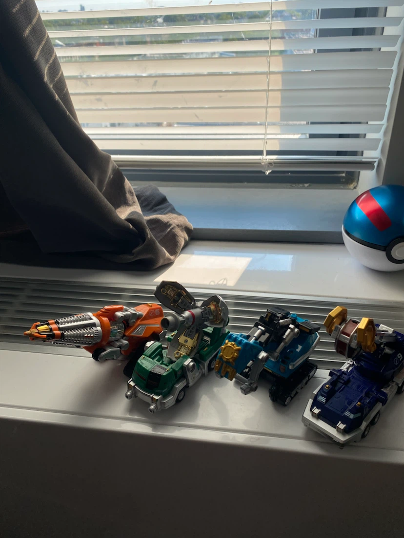 Power Rangers Japanese version megazord - photo 5