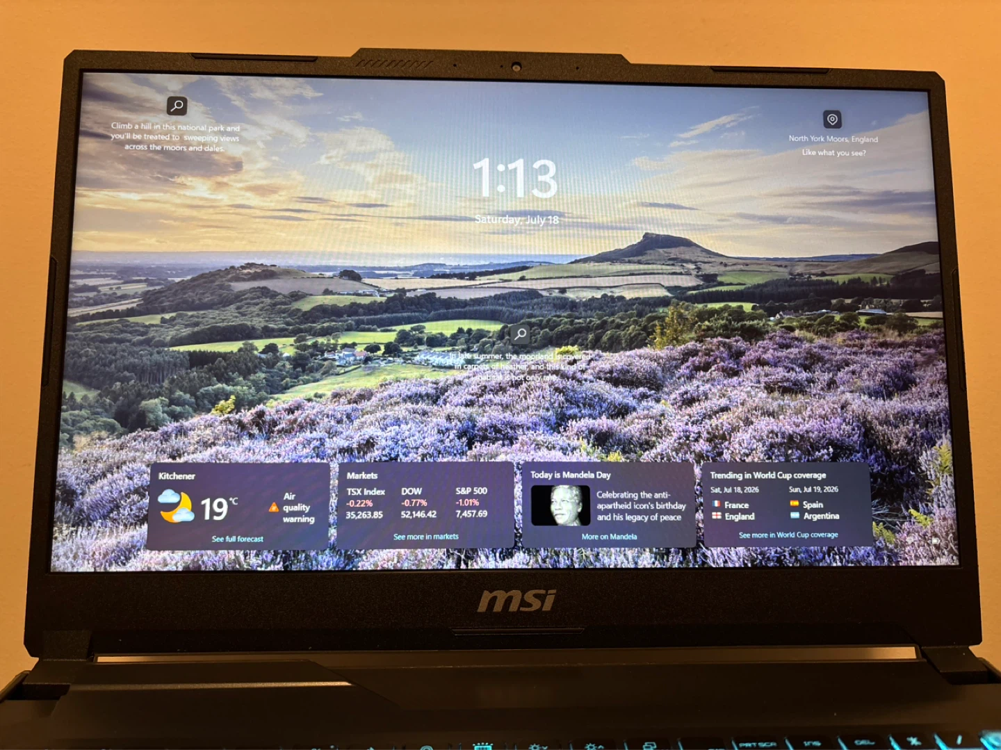 MSI CYBORG 15 A13VF GAMING LAPTOP - photo 4