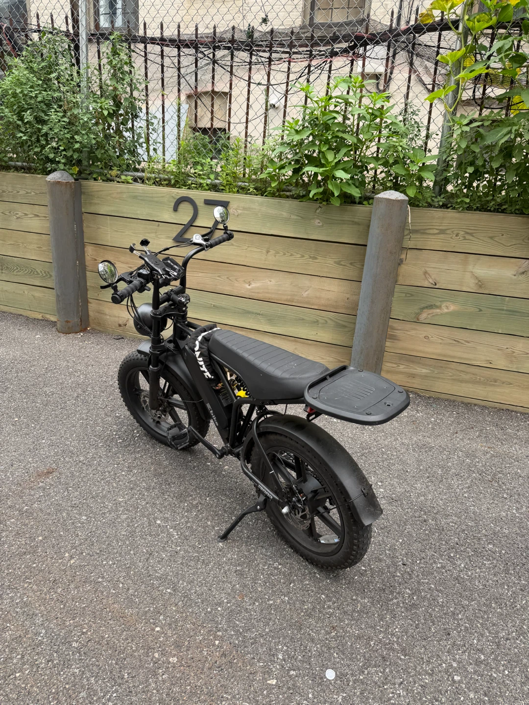 TST® RO02 20" 1500W Full Suspension Moped-style Electric Bike - photo 2