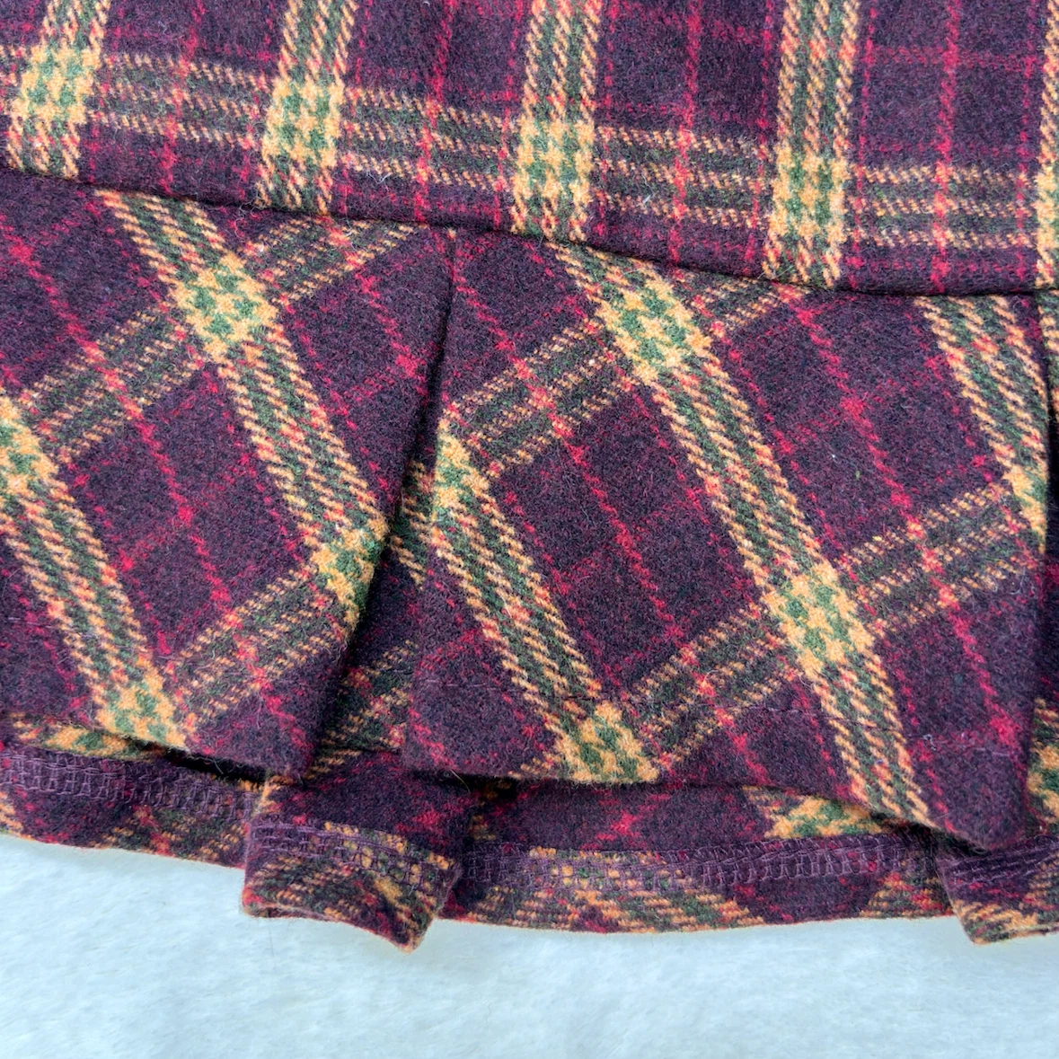 Kirious Y2K Plaid Wool Blend Ruffle Hem Mini Skirt Size Medium - photo 4