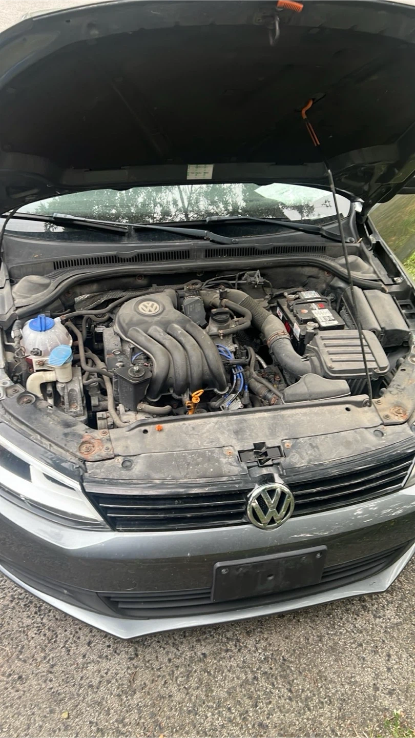Volkswagen Jetta 2011 - photo 3