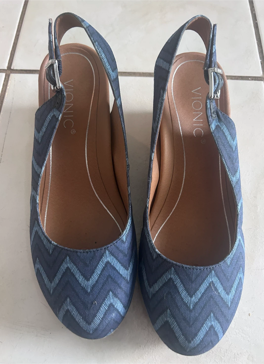 Vionic Blue Chevron Slingback Wedge Espadrilles Size 8 - photo 2