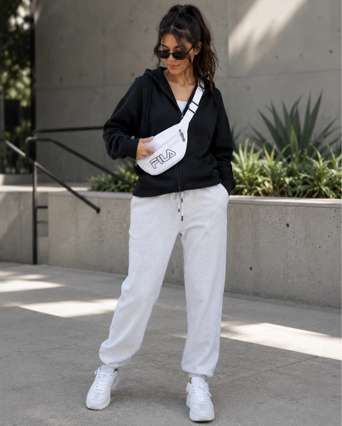 NWT FILA White Fanny Pack Crossbody Belt Bag | Unisex