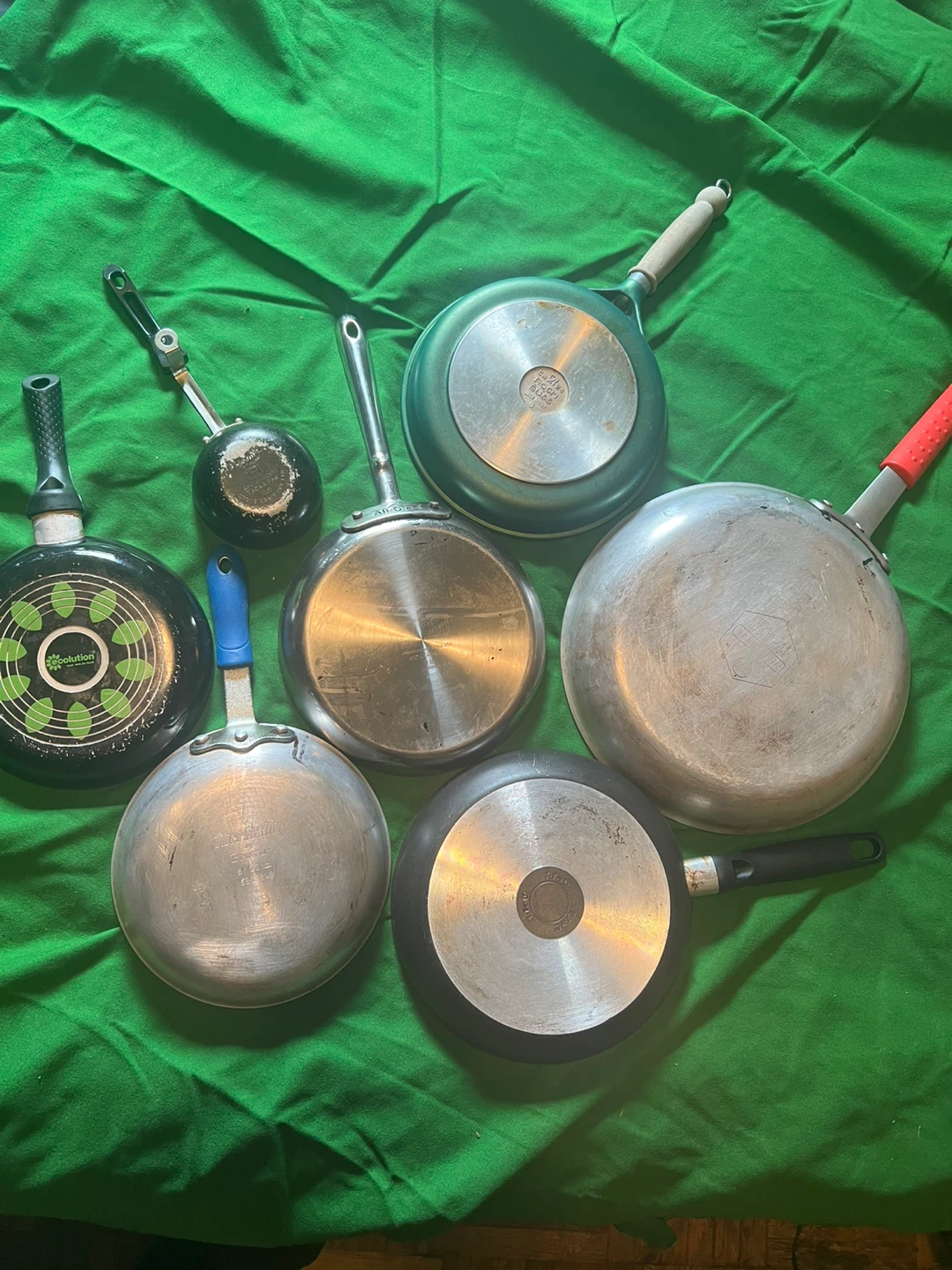 Assorted Frying Pans and Saucepan - photo 2