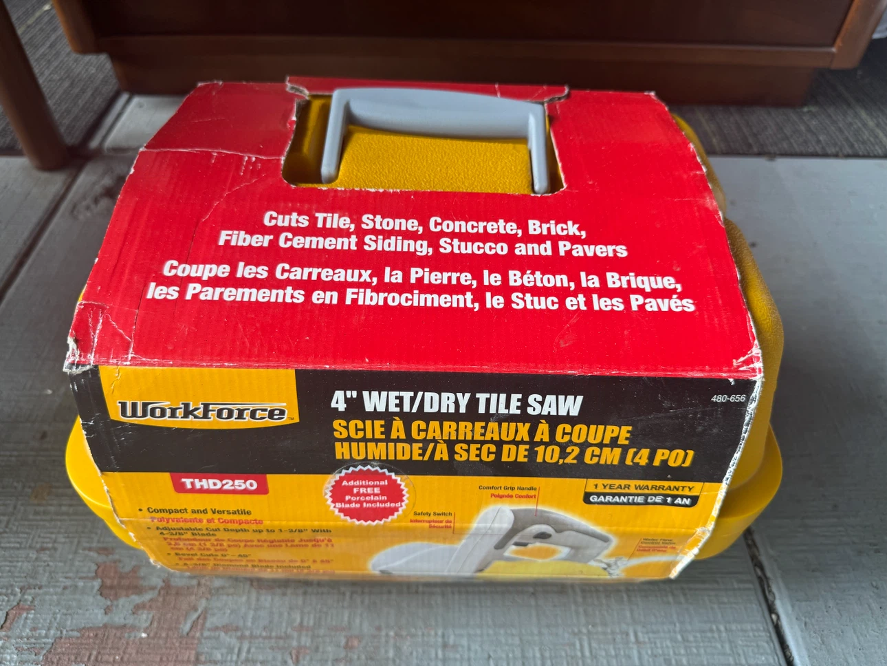 Workforce 4" Wet/Dry Tile Saw THD250