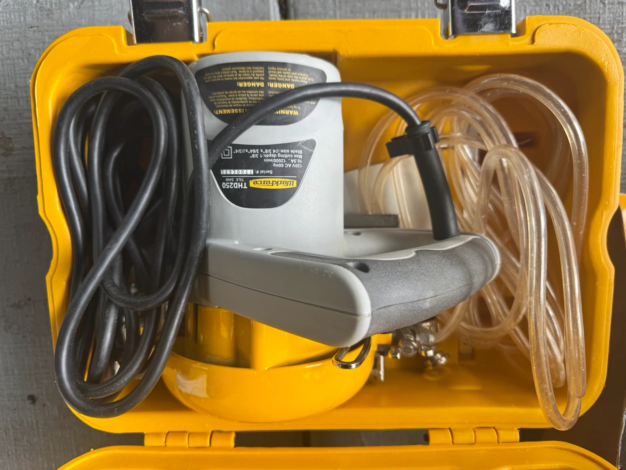 Workforce 4" Wet/Dry Tile Saw THD250 - photo 2