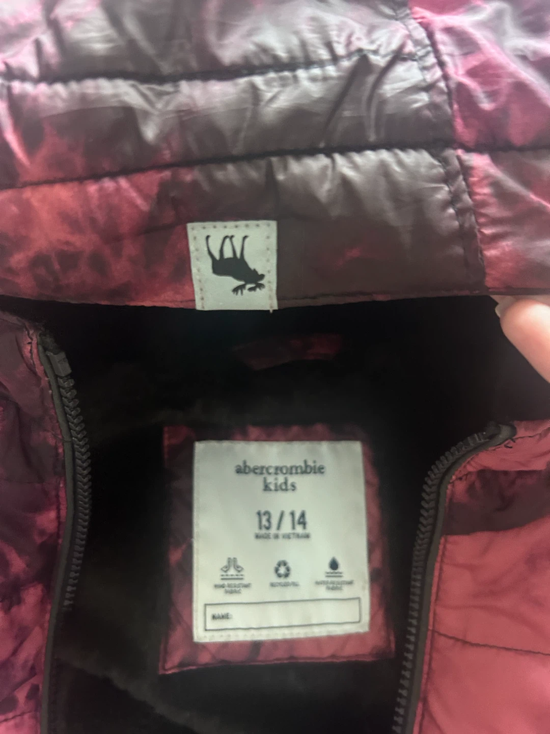 Abercrombie Kids Puffer Jacket Red Tie-Dye Size 13/14 - photo 3