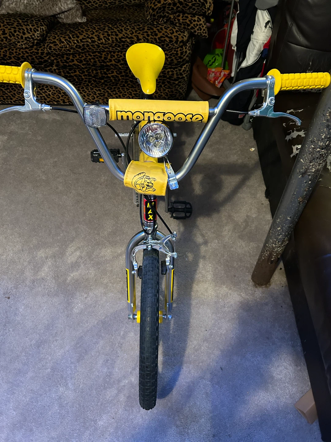 Stranger Things Mongoose bike and Flash light - photo 2