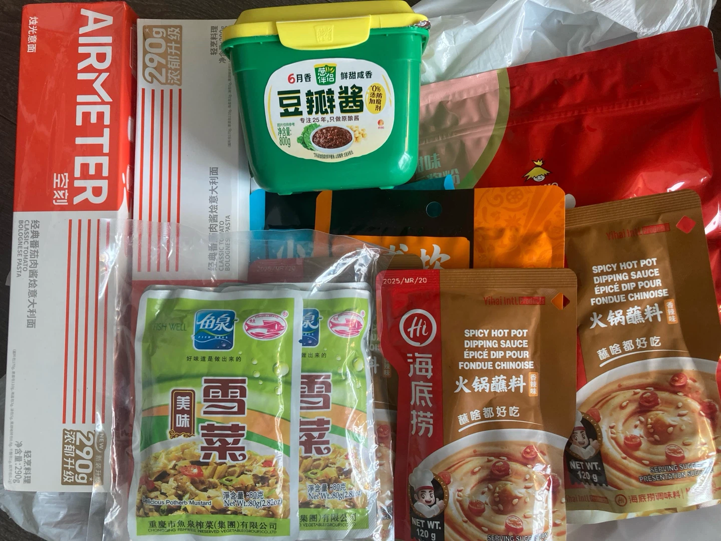 Assorted Chinese Sauces and Pasta Bundle