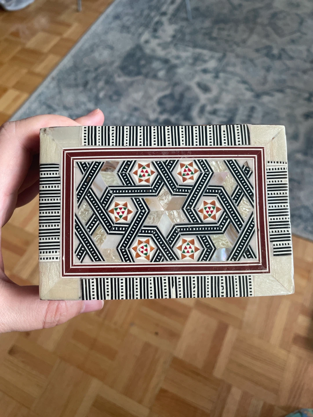 Decorative Wooden Jewelry Box - photo 3