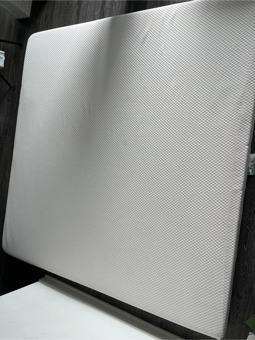 Used memory form bed from Amazon - photo 4