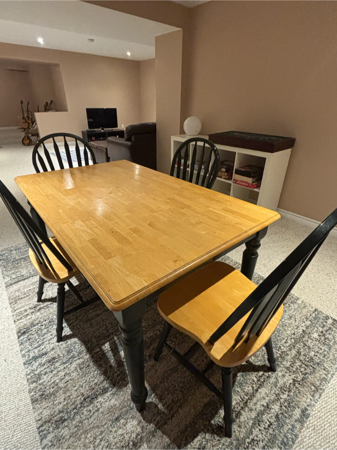 Dining Table and 4 Chairs Set - photo 2