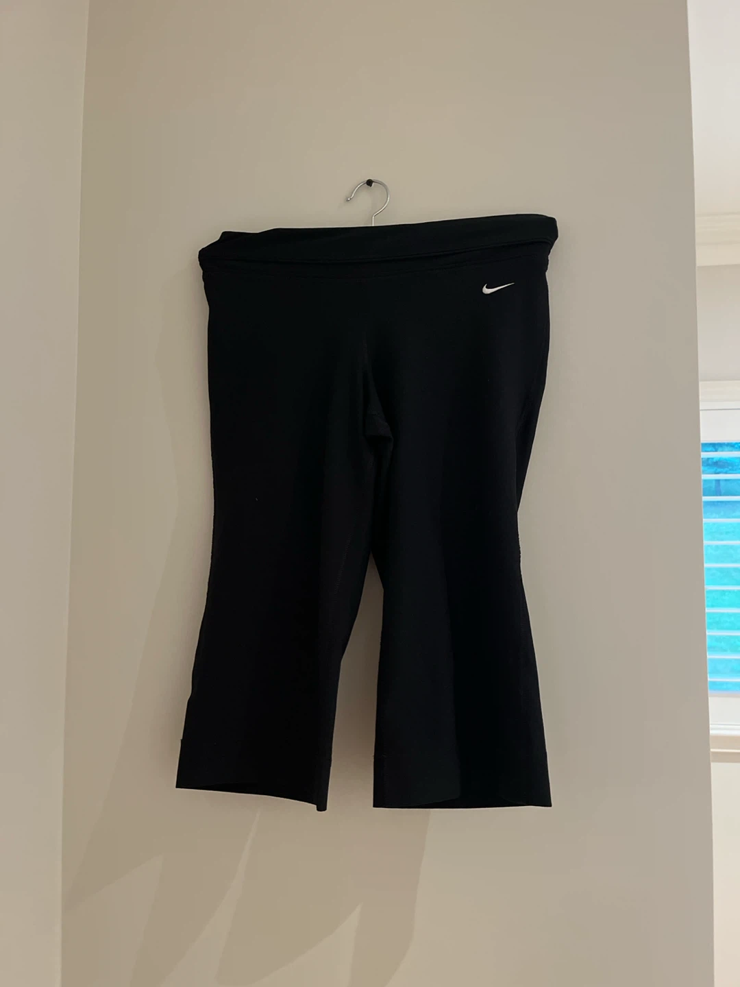 Nike Dri-FIT Cropped Athletic Pants