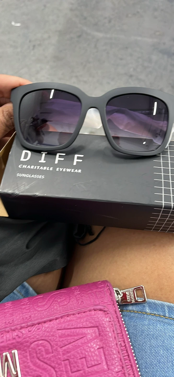 Women sunglasses Diff new - photo 2
