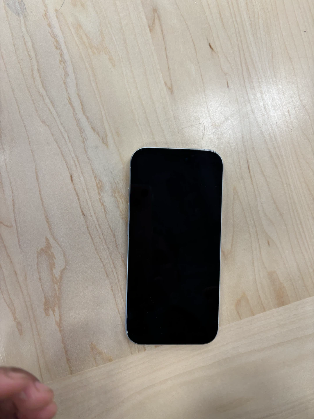 Apple iPhone 16 Pro - photo 2