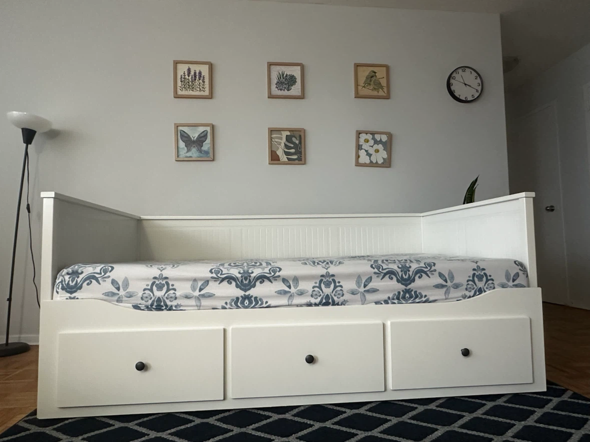 IKEA Day Bed – Excellent Condition | Moving Sale - photo 4