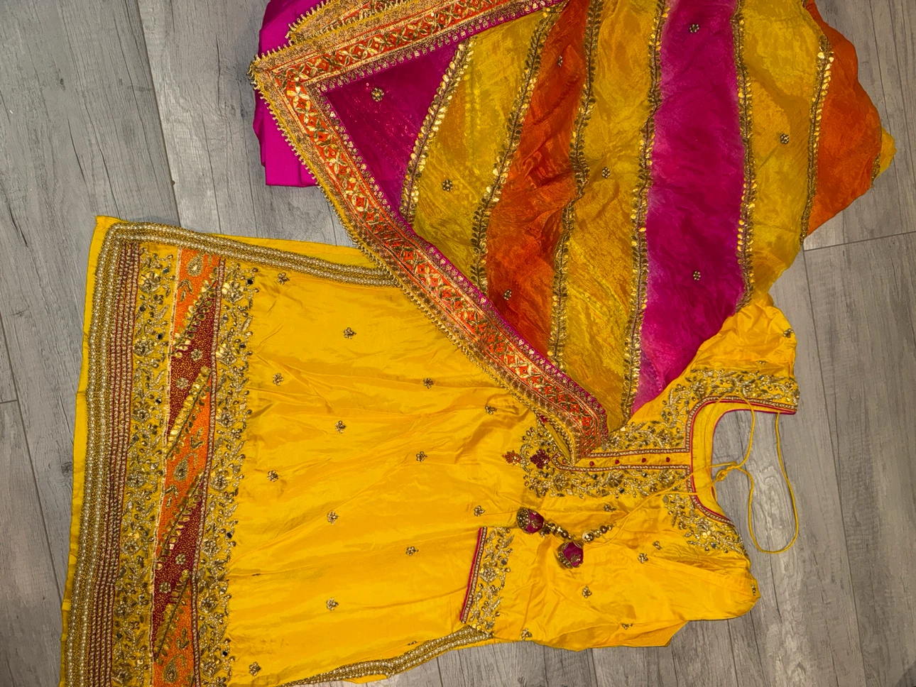 Yellow Embroidered Indian Outfit pure silk with Dupatta - photo 4