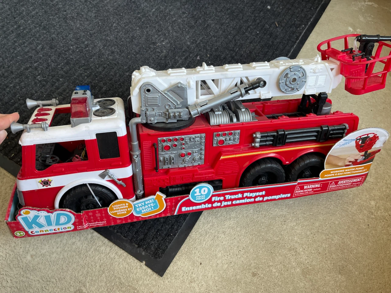 Fire truck toy - photo 2