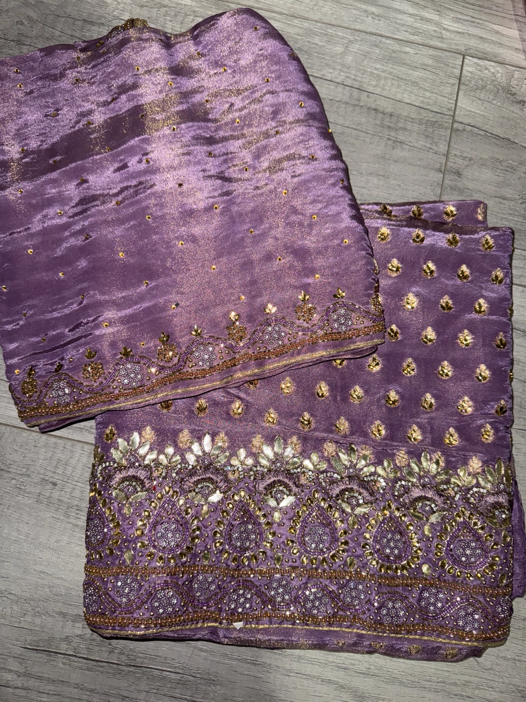 Purple embroidered silk outfit - photo 3