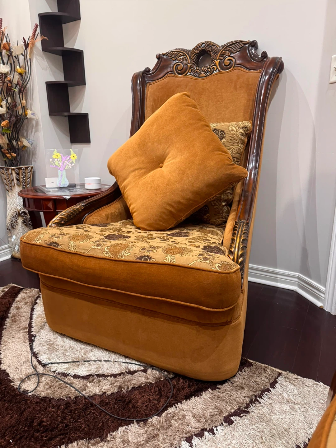 Luxury Sofa Set with Armchair and Coffee Table - photo 5