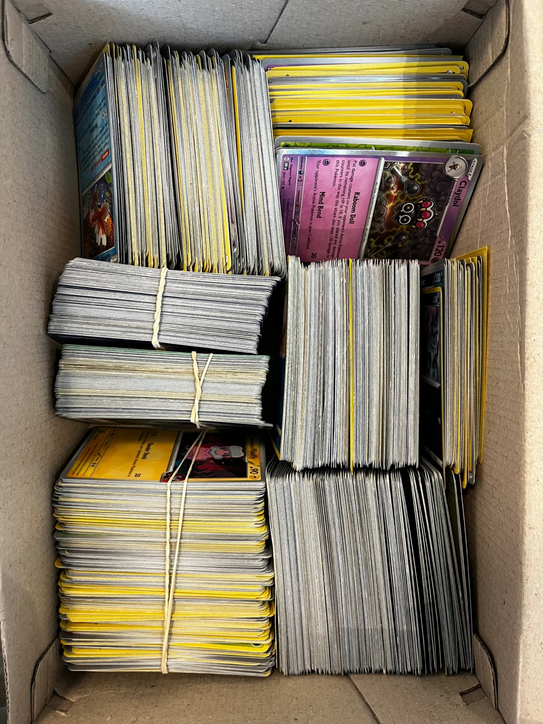 Over 1200 Pokémon cards