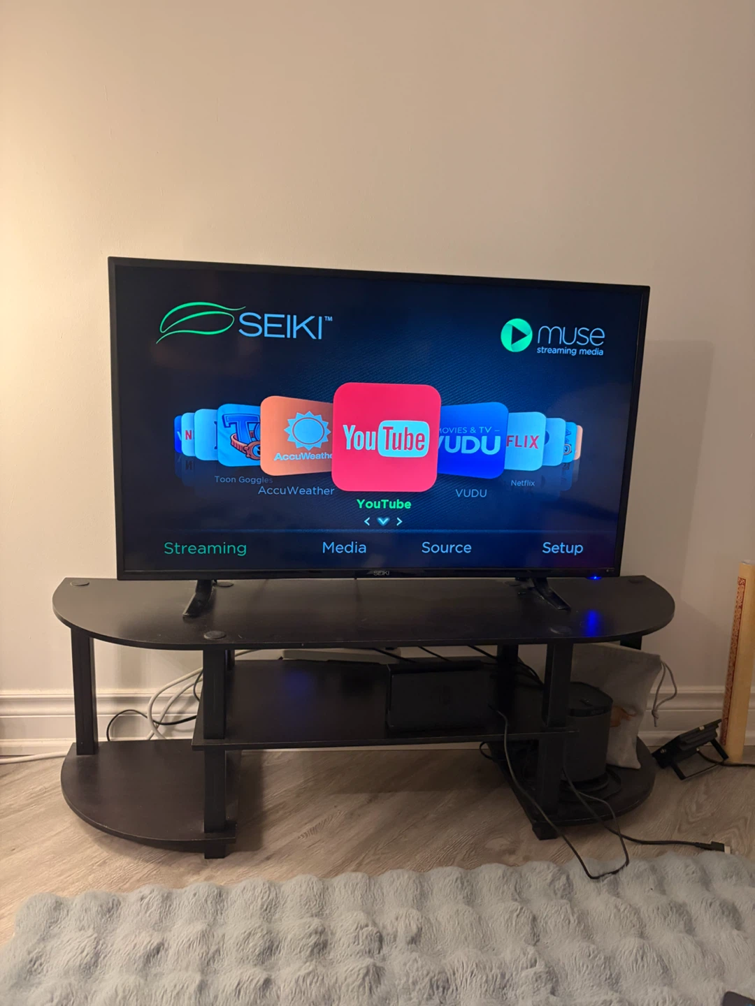 Seiki Streaming Media TV - photo 3