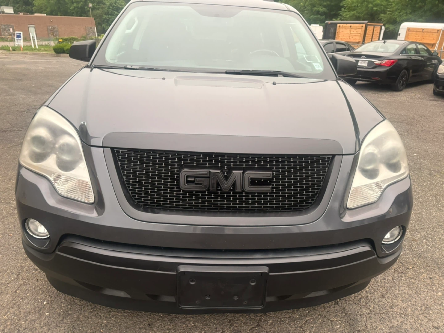 GMC Acadia SUV.  $3300 - photo 5