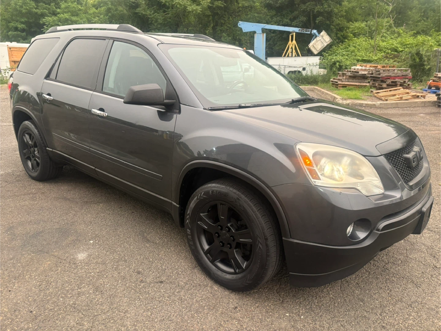 GMC Acadia SUV.  $3300 - photo 2