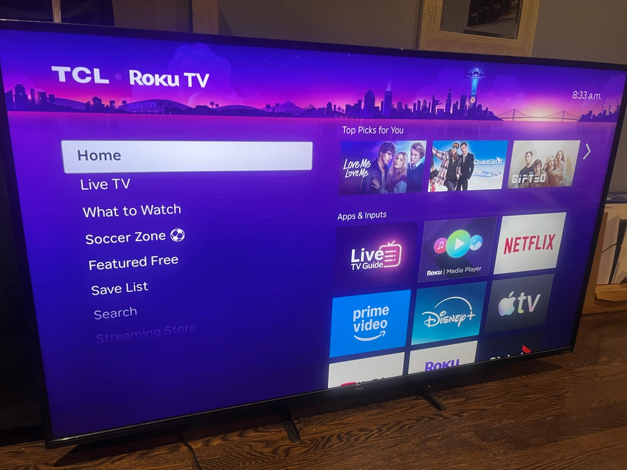 Roku TCL 65inch Tv selling - photo 3