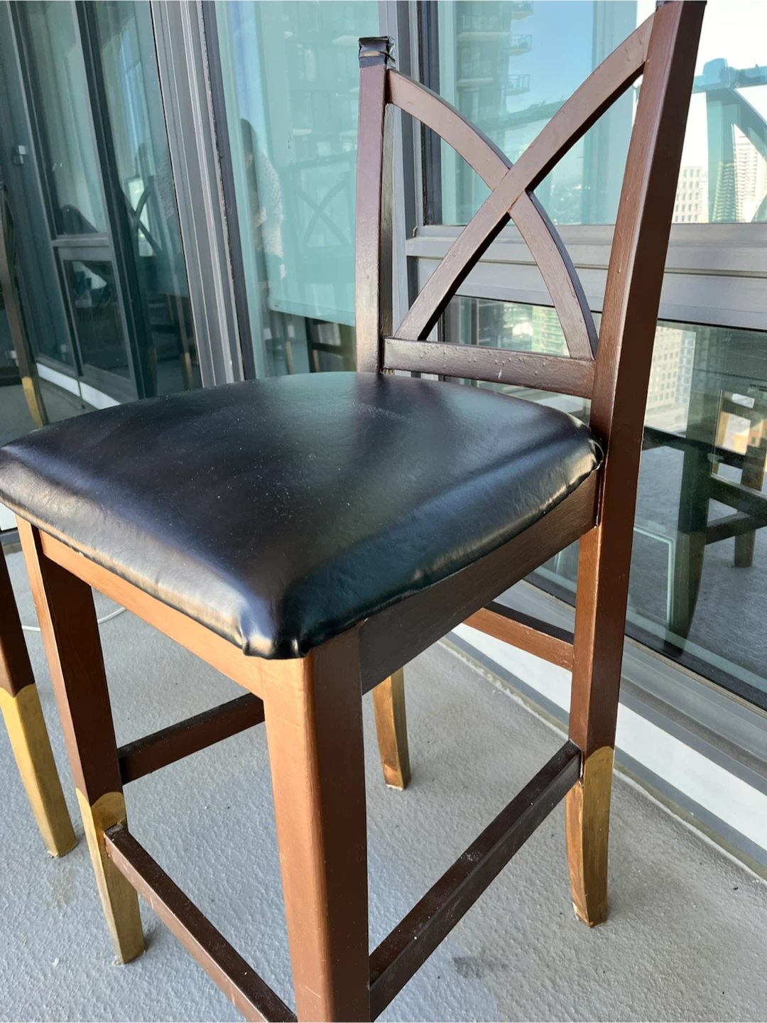 2 chairs - Brown Wooden Counter Stools