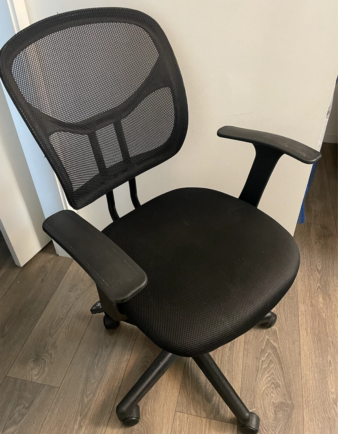 ‼️⚠️MUST GO ⚠️‼️Desk chair