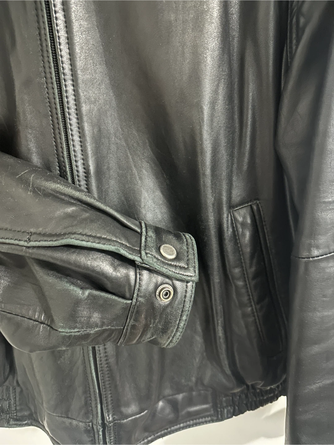 Men's Black Leather Jacket - photo 4