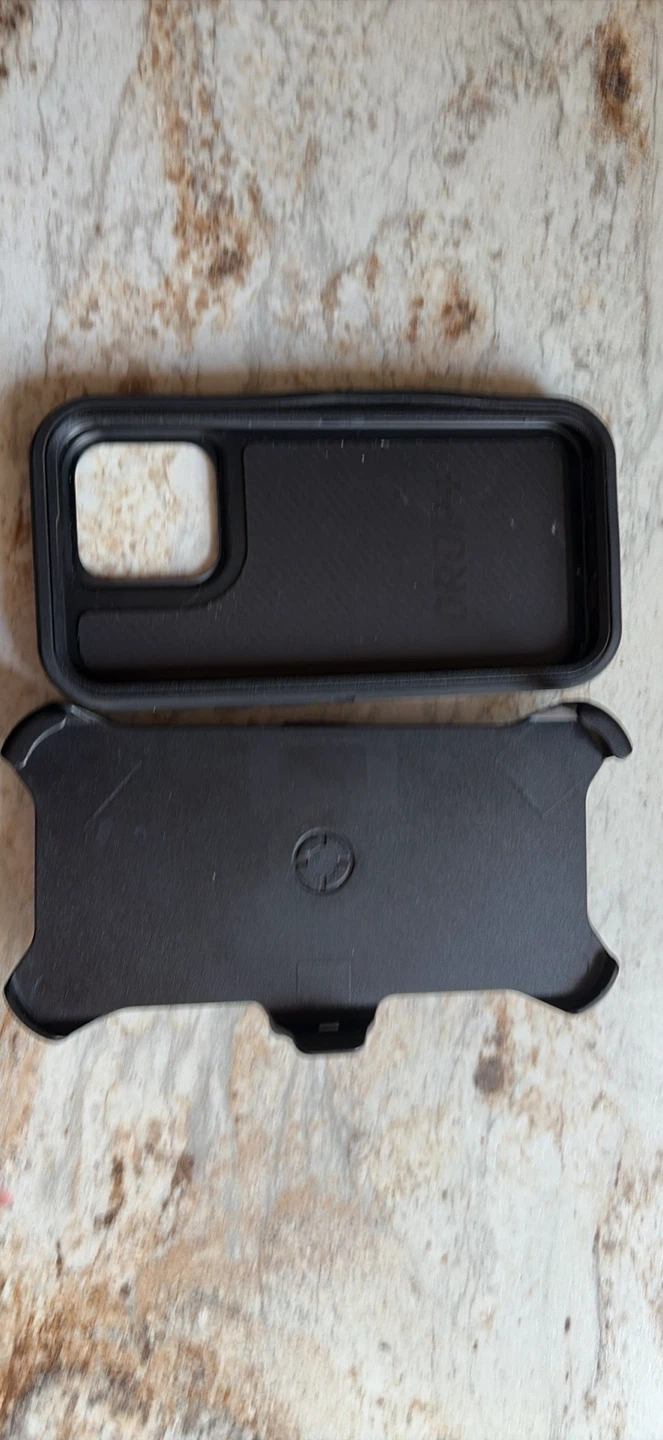 Otterbox iphone15 pro - photo 3
