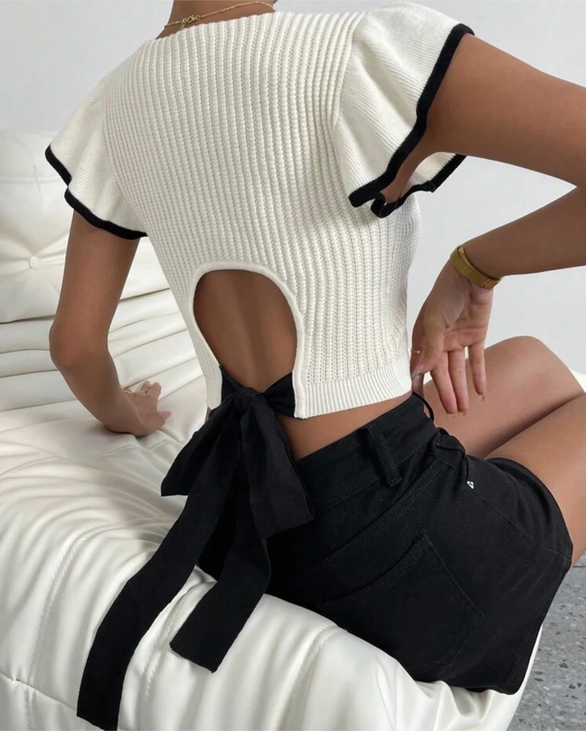 Women's White & Black Knit Cropped Top Small - photo 3