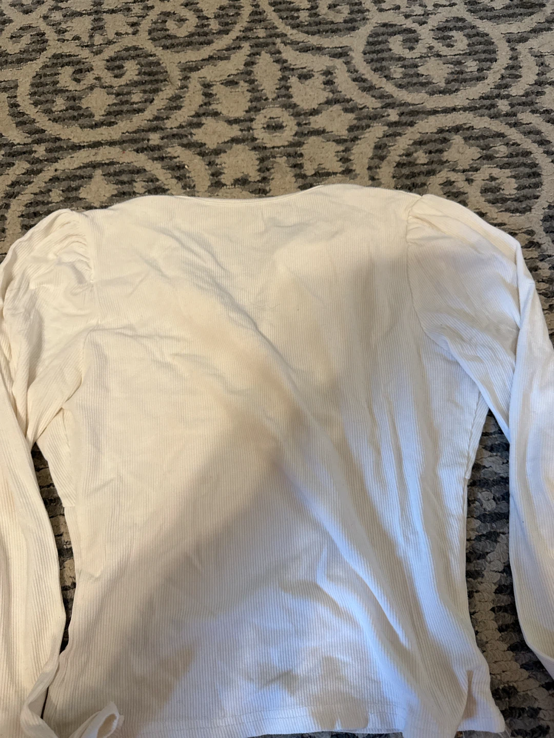 Small White Ribbed V-Neck Long Sleeve Top - photo 3
