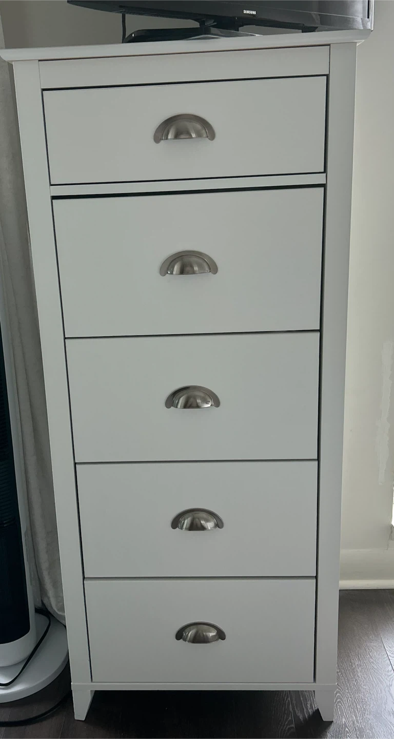 White 5-Drawer Dresser