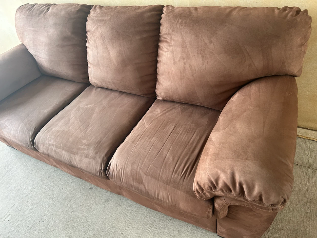 DELIVERY AVAILABLE! MICROFIBER SOFA + LOVESEAT FOR $350! - photo 5