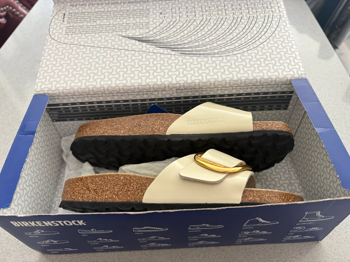 Birkenstock Arizona Sandals Cream Size 37 - photo 5