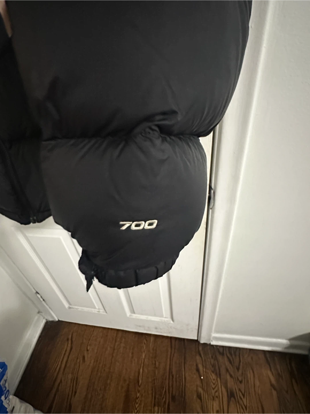 The North Face 700 Puffer Jacket - Mens Medium - photo 3