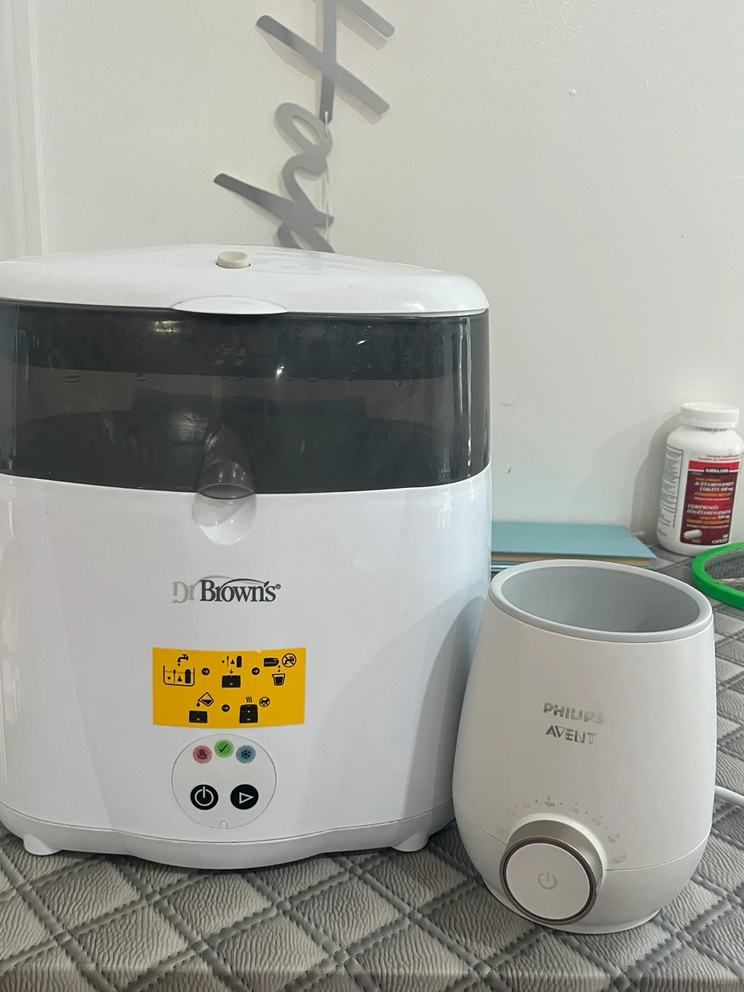 Dr. Brown's & $ Philips Avent Baby Bottle Sterilizer/Warmer Set