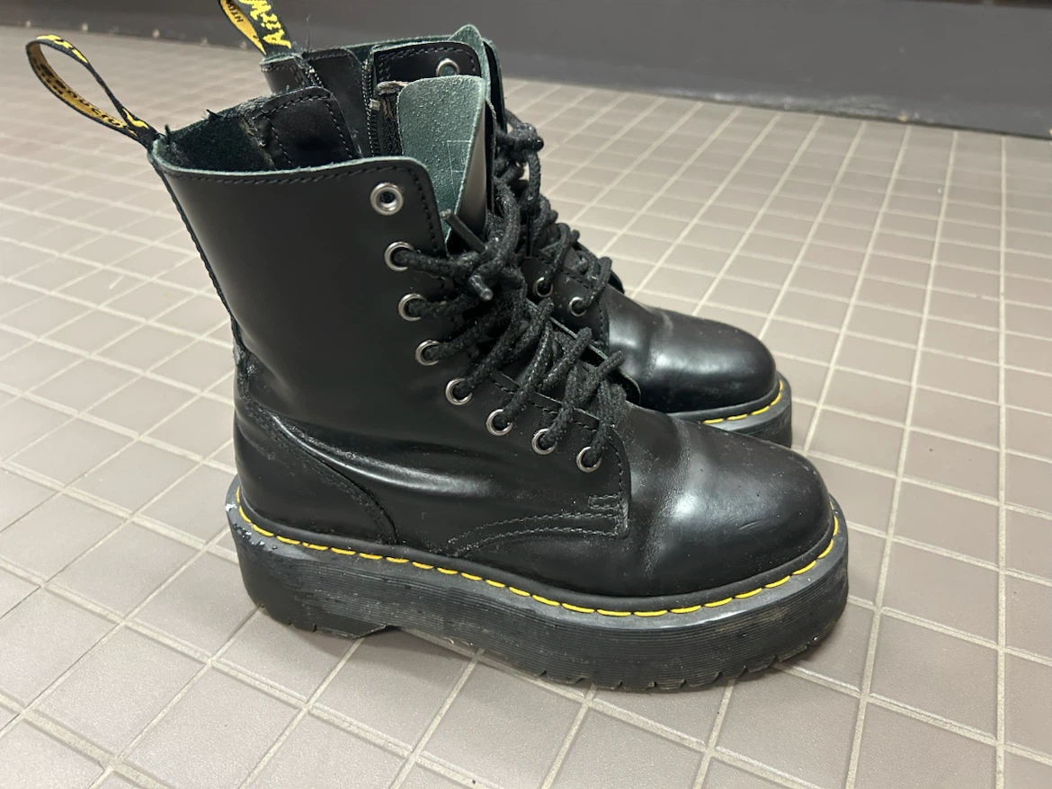 Dr. Martens Jadon Boots Black Leather Size 7 US Women's