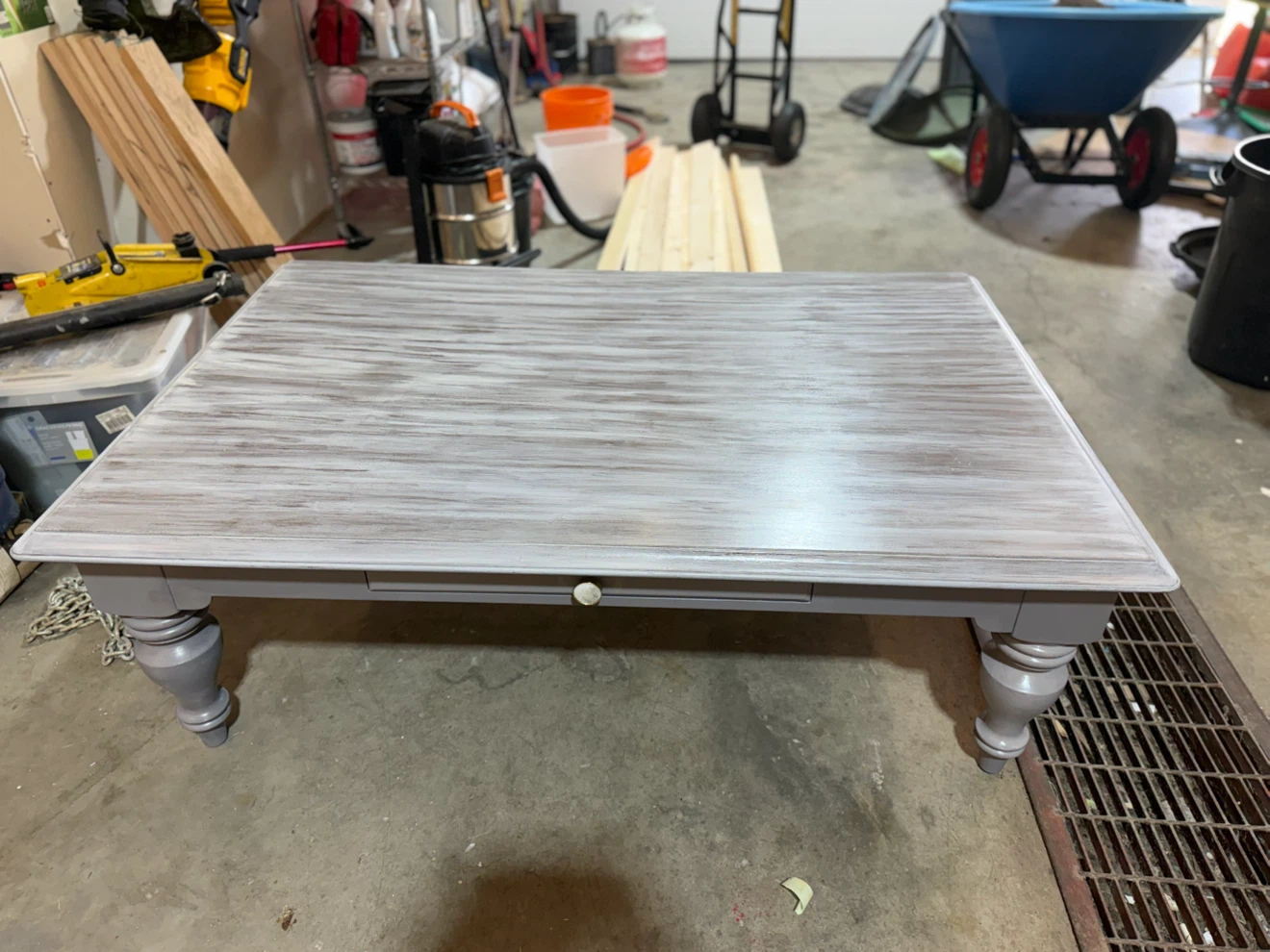 Beautifully Refinished Coffee table- Solid Wood - photo 2