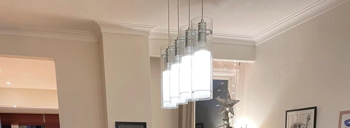 Modern 4-Light Pendant Chandelier