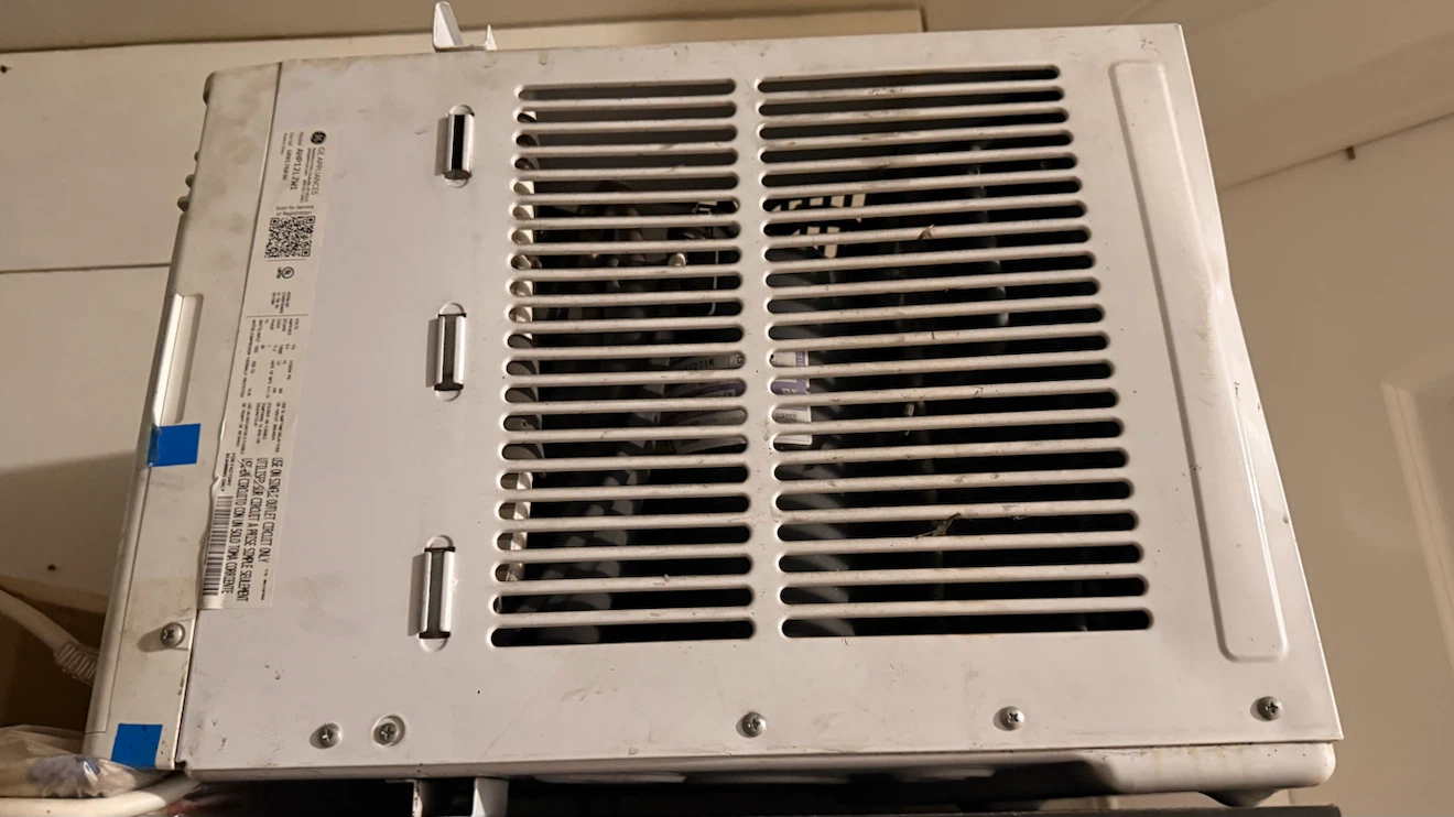GE Window Air Conditioner - photo 2