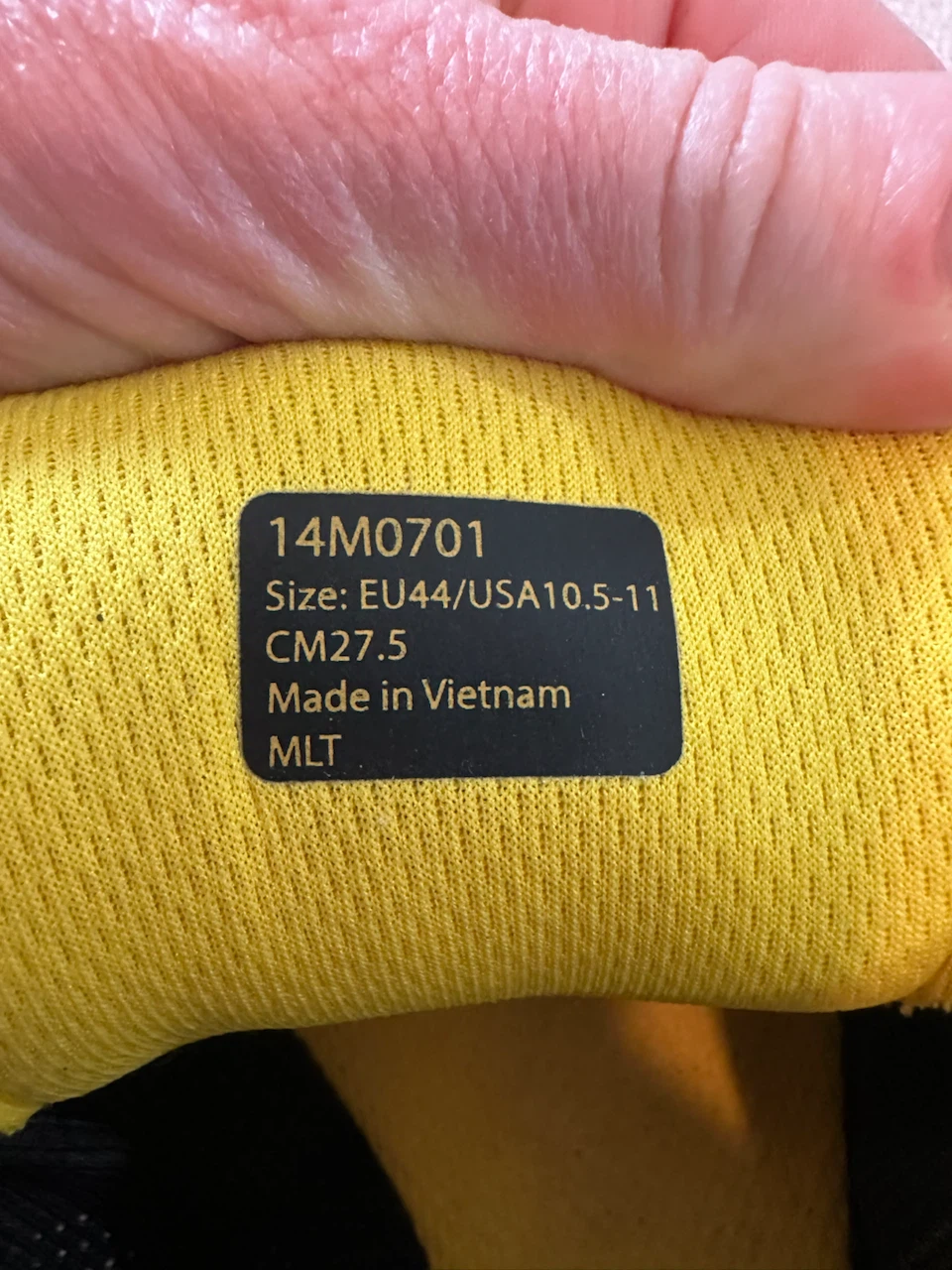 Vibram FiveFingers Black Training/Water Shoes - photo 3