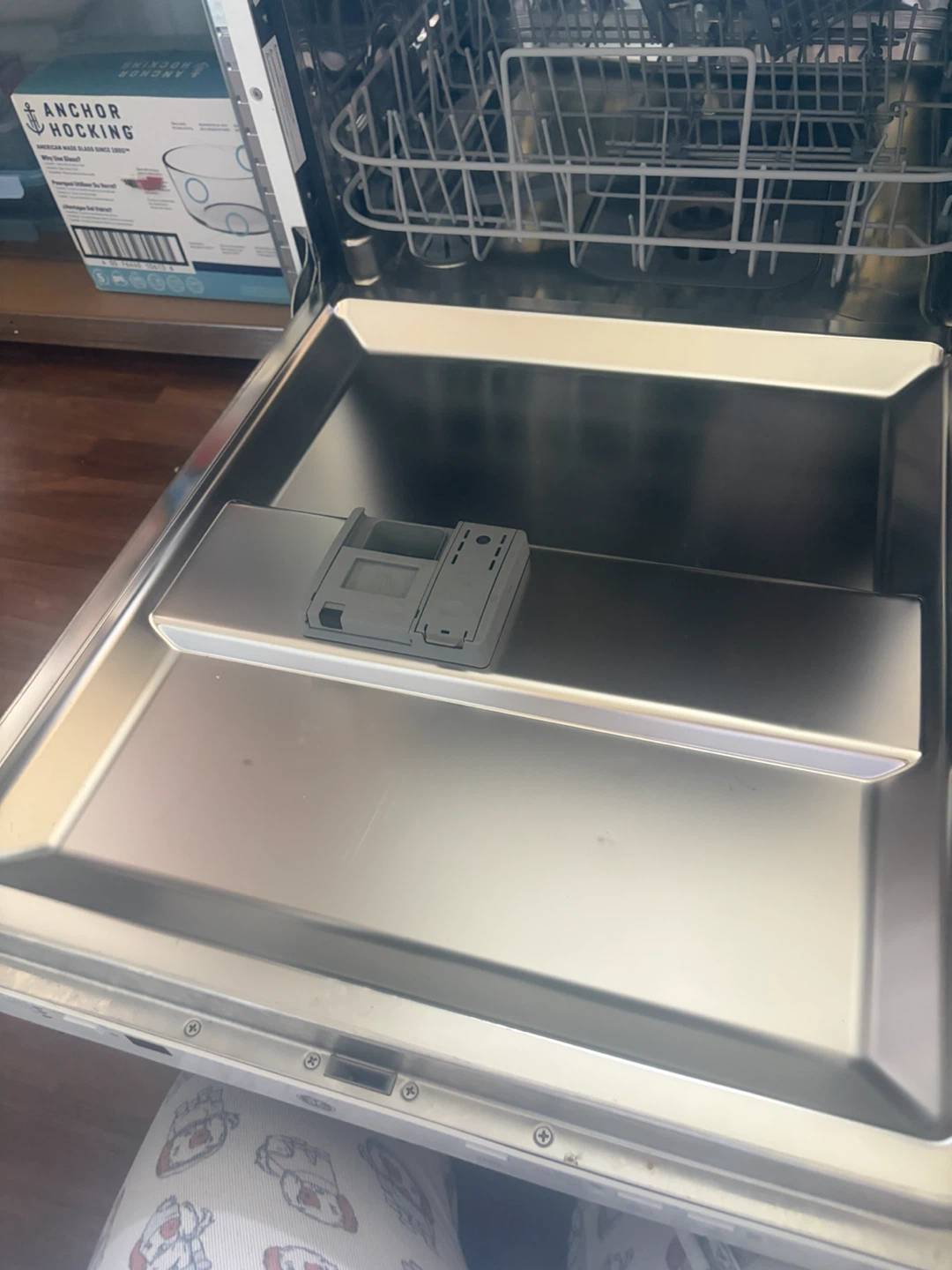 White portable Dishwasher - photo 2