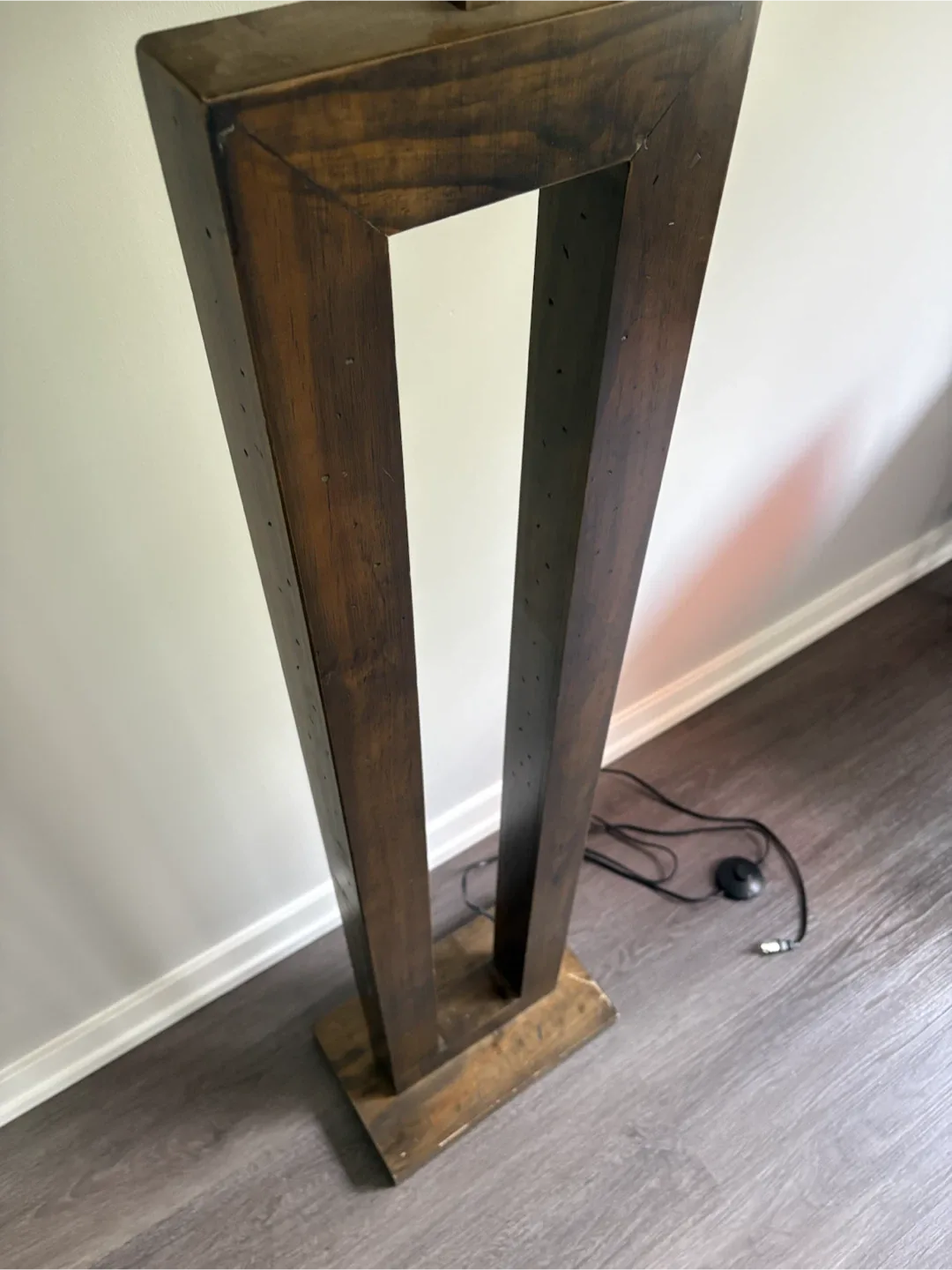 Wooden floor lamp - photo 3